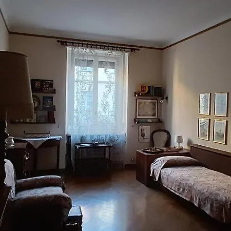 Colombo Politecnico Apartment Turin